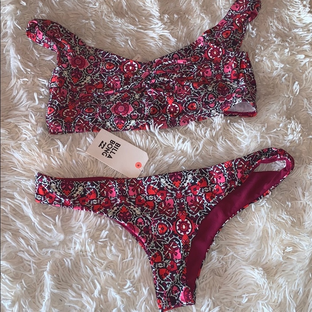 NWT billabong off shoulder cheeky bikini